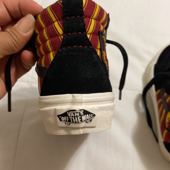 Harry Potter Vans - Picture 3 of 12
